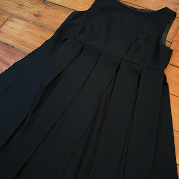 Cabi size 8 little black dress with unique pleats, midi, cocktail, unique - Picture 2 of 5